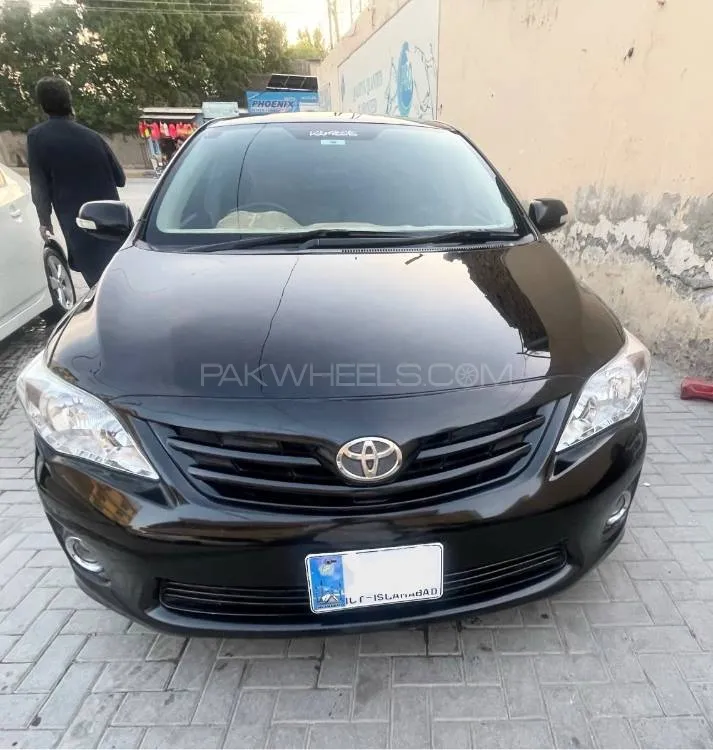 Toyota Corolla 2013 for Sale in Peshawar Image-1