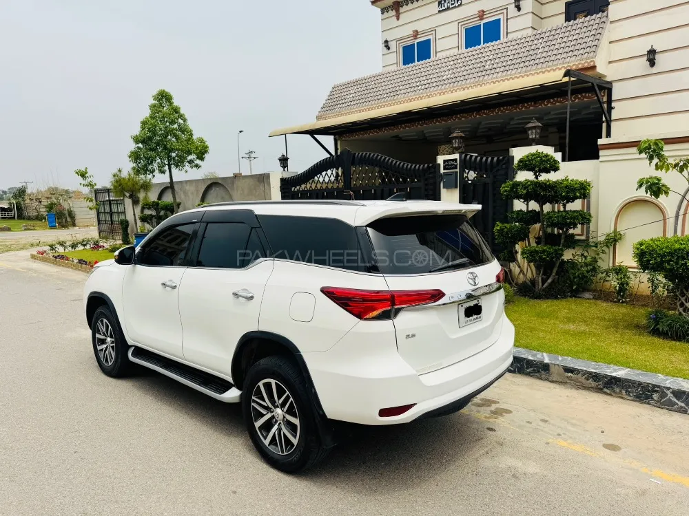 Toyota Fortuner 2018 for Sale in Jhelum Image-1
