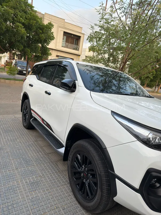 Toyota Fortuner 2021 for Sale in Karachi Image-1