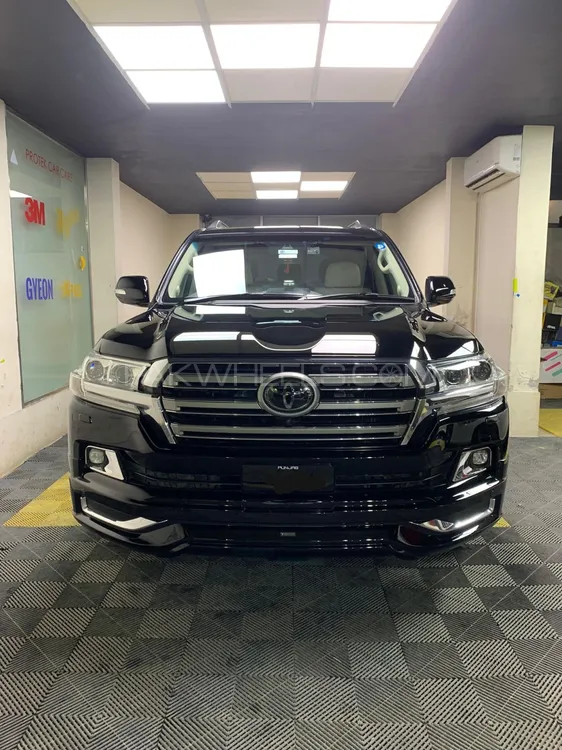 Toyota Land Cruiser 2018 for Sale in Lahore Image-1