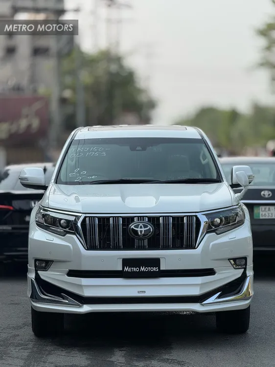 Toyota Prado 2020 for Sale in Lahore Image-1
