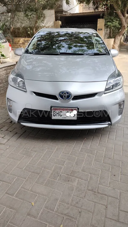 Toyota Prius 2013 for Sale in Karachi Image-1