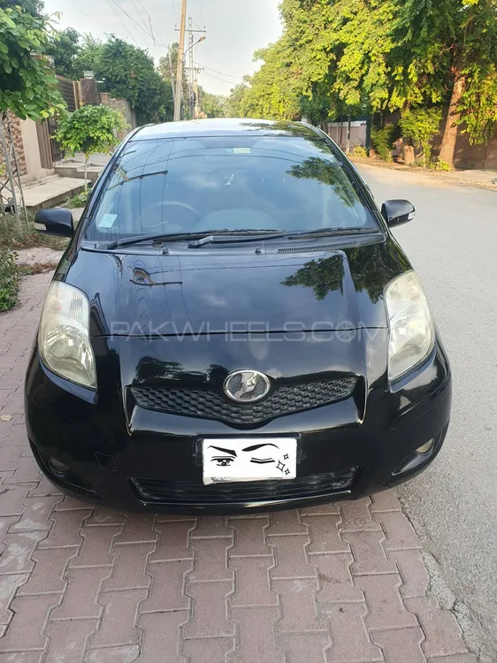 Toyota Vitz 2007 for Sale in Peshawar Image-1