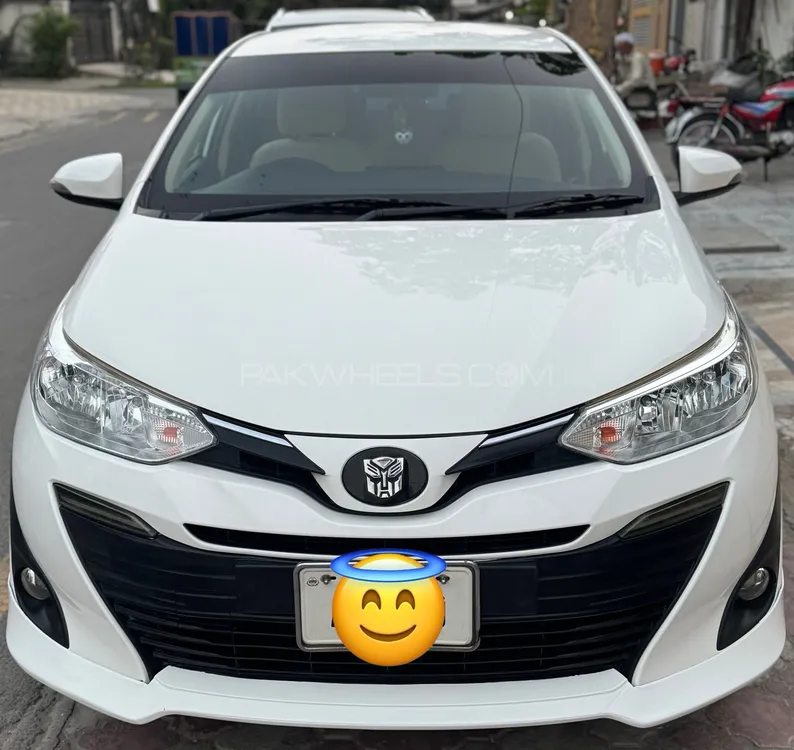 Toyota Yaris Sedan 2021 for Sale in Lahore Image-1