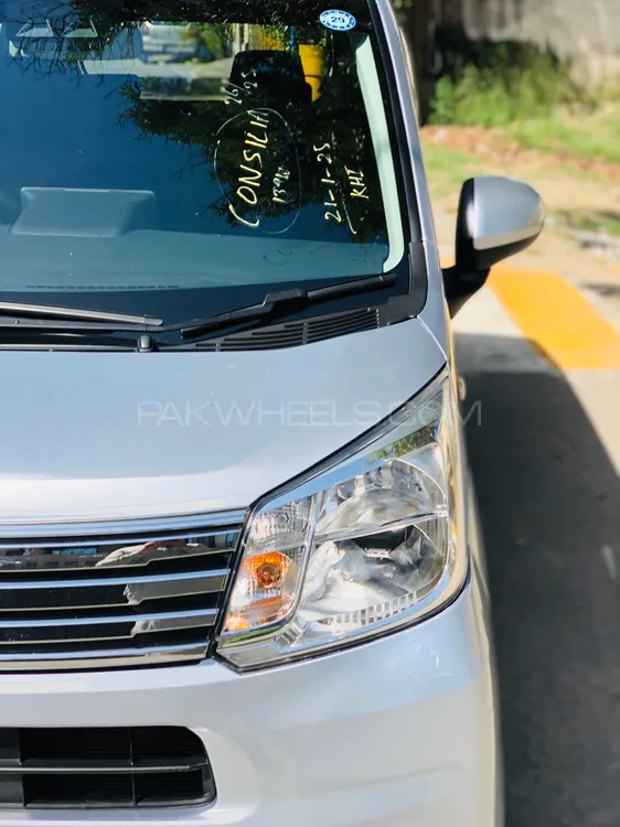 Daihatsu Move 2023 for Sale in Gujranwala Image-1