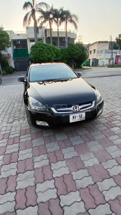 Honda Accord 2007 for Sale in Sialkot Image-1