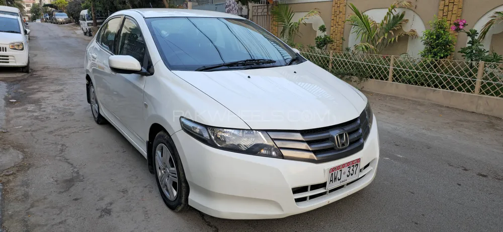 Honda City 2011 for Sale in Karachi Image-1