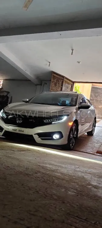 Honda Civic 2020 for Sale in Peshawar Image-1