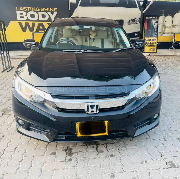 Honda Civic 2017 for Sale in Peshawar Image-1