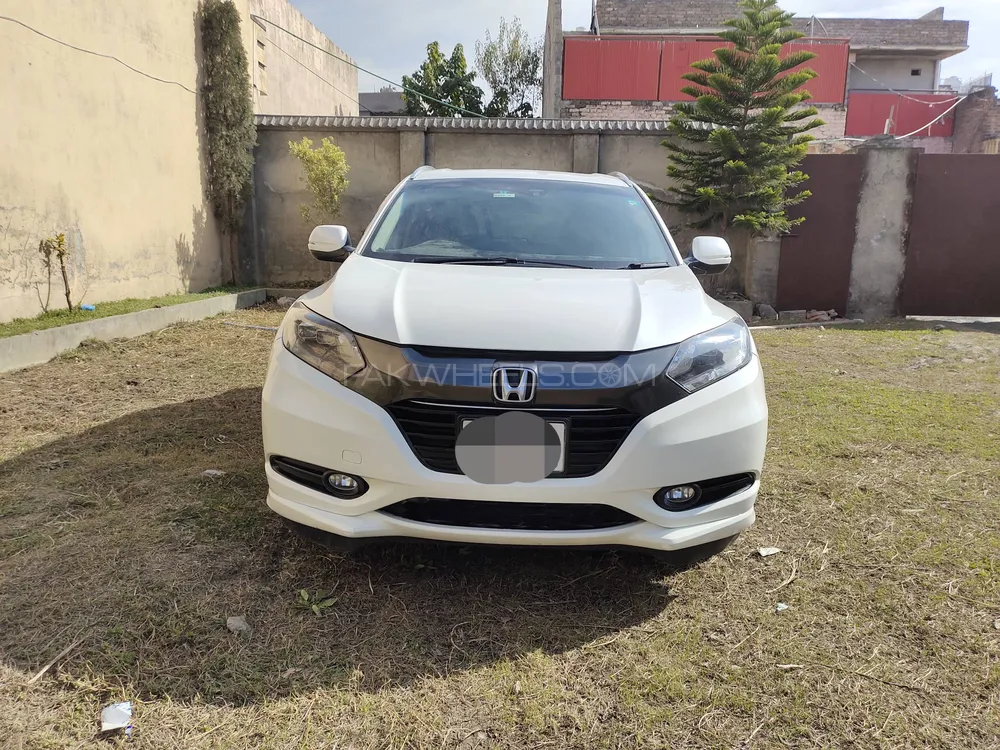 Honda Vezel 2014 for Sale in Abbottabad Image-1