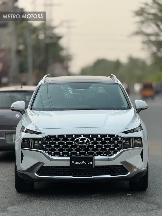 ہنڈائی سانٹا فی 2023 for Sale in لاہور Image-1