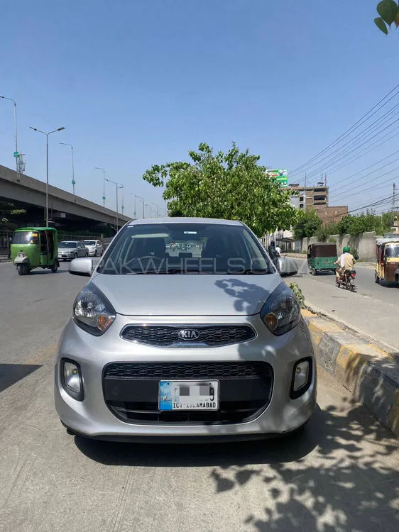 KIA Picanto 2023 for Sale in Peshawar Image-1