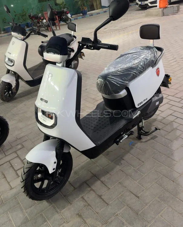 میٹرو E8S pro 2025 for Sale Image-1