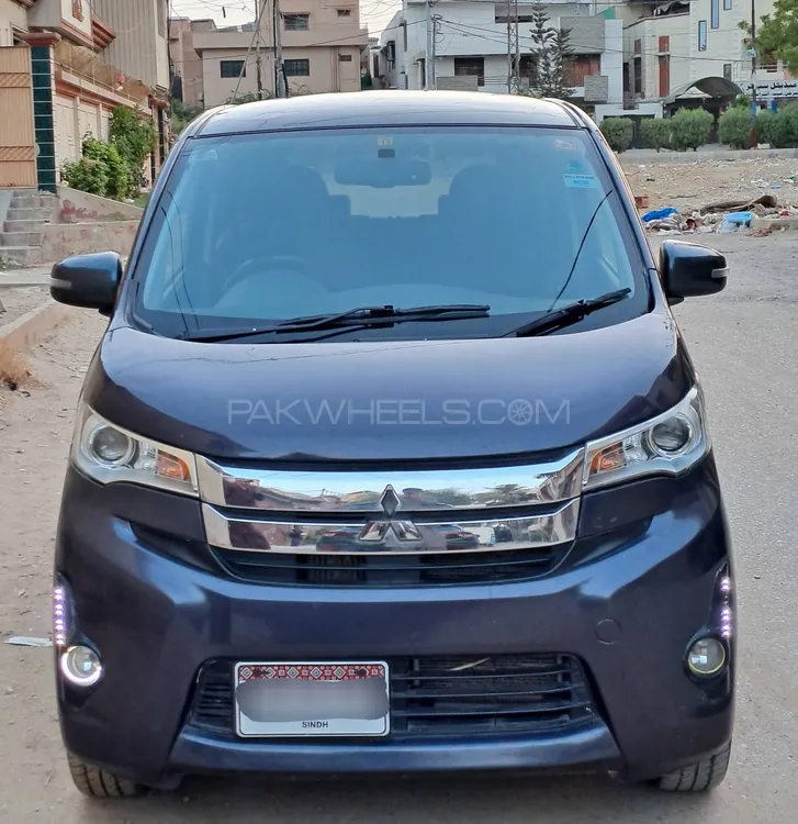 Mitsubishi EK Custom 2013 for Sale in Karachi Image-1