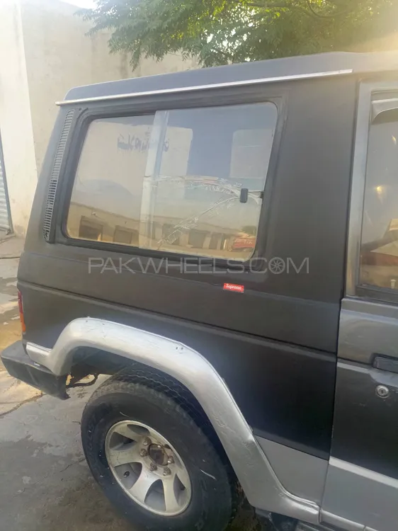 مٹسوبیشی پجیرو 1988 for Sale in منڈی بہاؤ الدین Image-1
