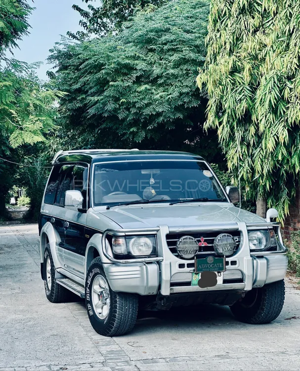مٹسوبیشی پجیرو 1994 for Sale in لاہور Image-1