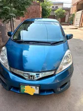 Honda Fit 1.3 Hybrid 10th Anniversary 2011 for Sale