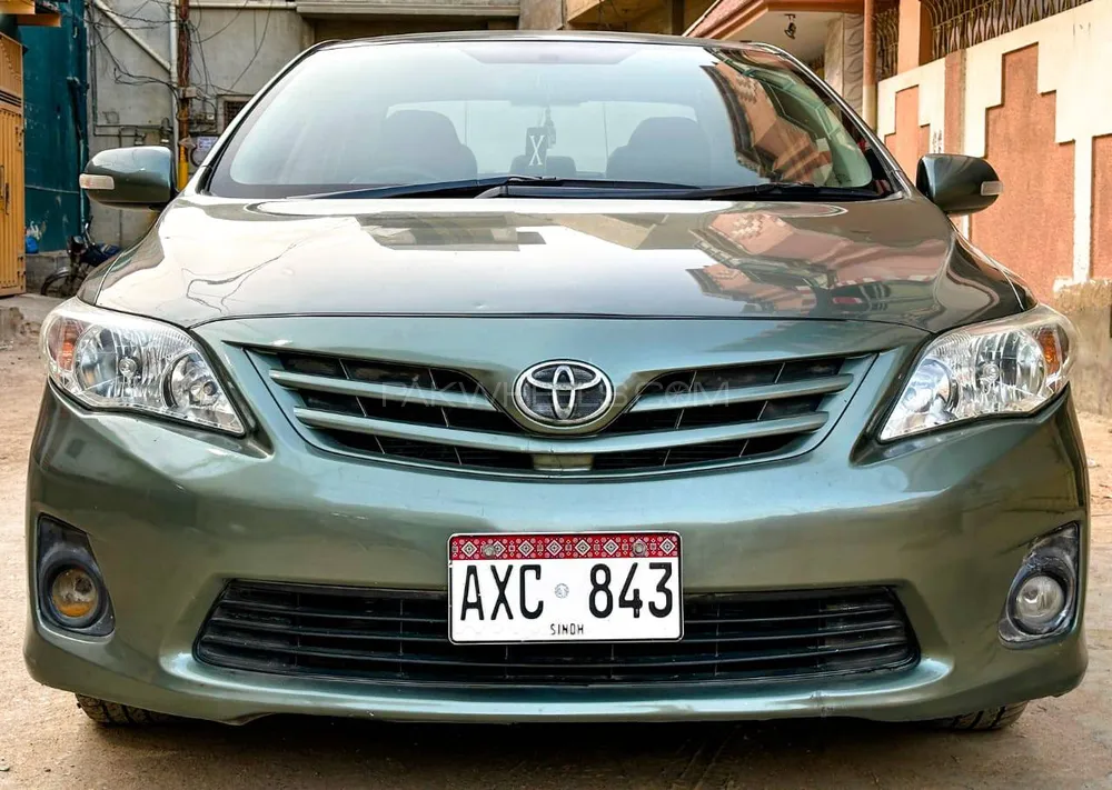 Toyota Corolla 2012 for Sale in Karachi Image-1