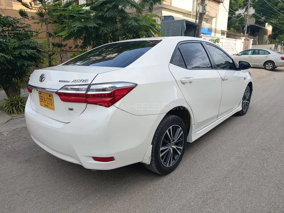 Toyota Corolla 2019 for Sale in Karachi Image-1