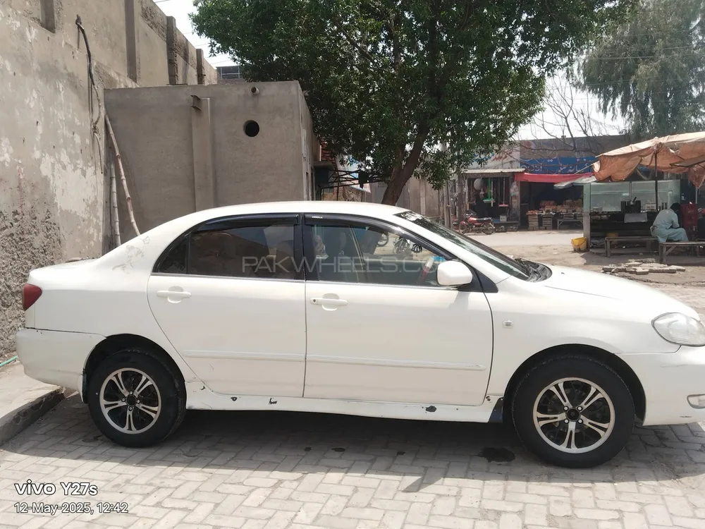 Toyota Corolla 2005 for Sale in Faisalabad Image-1