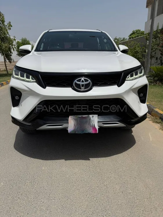 ٹویوٹا فورچیونر 2022 for Sale in رحیم یار خان Image-1