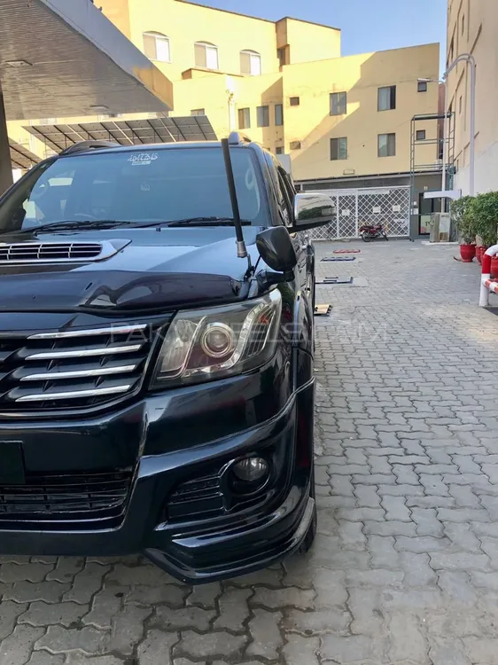 Toyota Hilux 2016 for Sale in Lahore Image-1