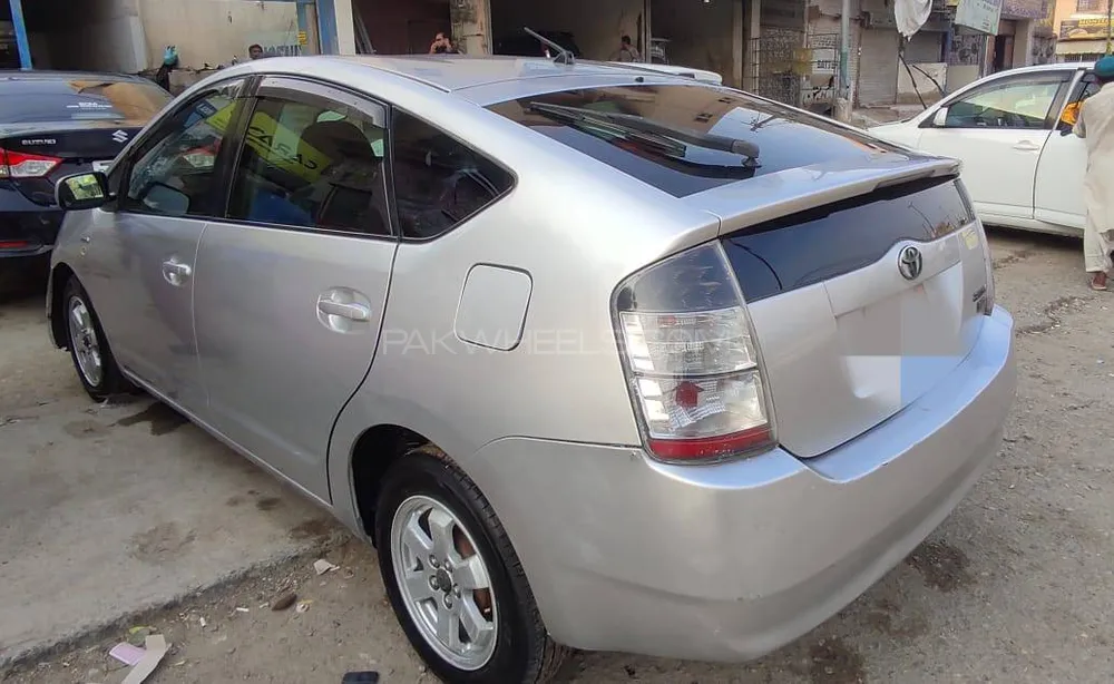 Toyota Prius 2014 for Sale in Karachi Image-1
