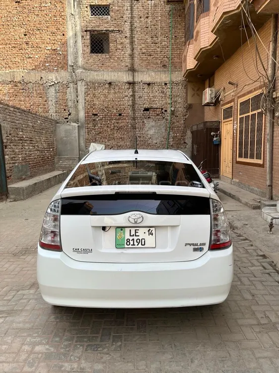 Toyota Prius 2010 for Sale in Faisalabad Image-1