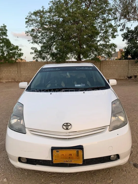Toyota Prius 2011 for Sale in Karachi Image-1