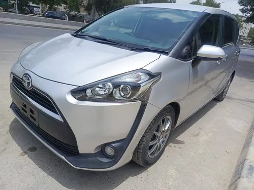 Toyota Sienta G 2018