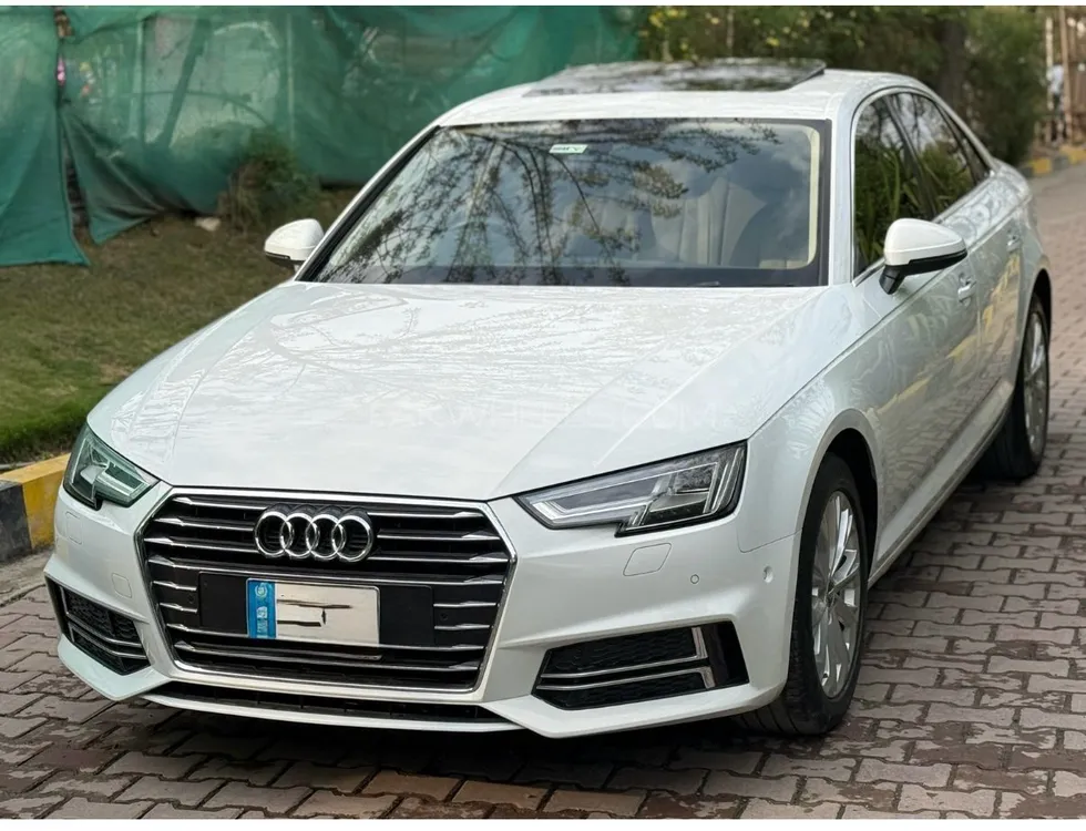Audi A4 2019 for Sale in Islamabad Image-1