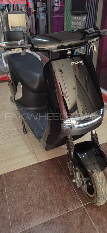 کراؤن T20 2025 for Sale Image-1
