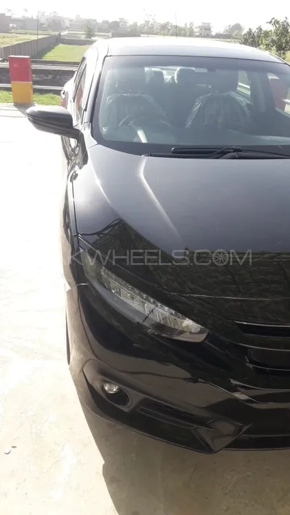 Honda Civic 2020 for Sale in Lahore Image-1