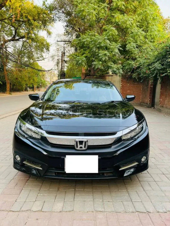 Honda Civic 2020 for Sale in Lahore Image-1