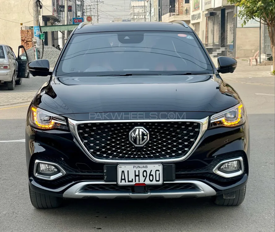 MG HS 2022 for Sale in Faisalabad Image-1