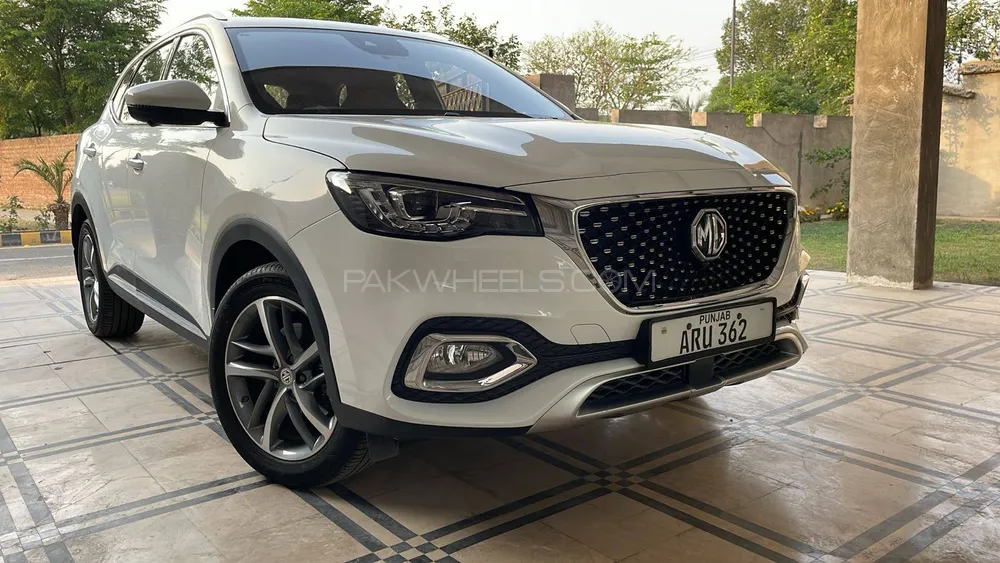 MG HS 2024 for Sale in Lahore Image-1