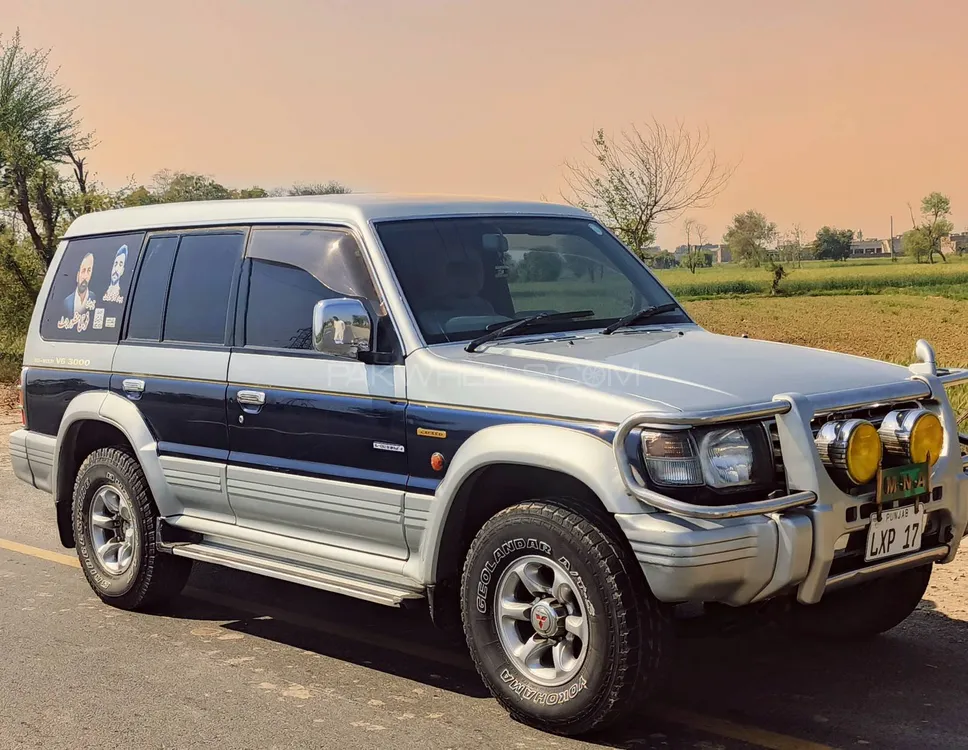 Mitsubishi Pajero 1995 for Sale in Faisalabad Image-1