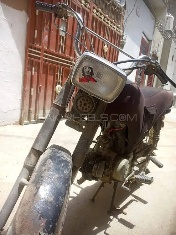 Pak Hero RF 70 2004 for Sale Image-1