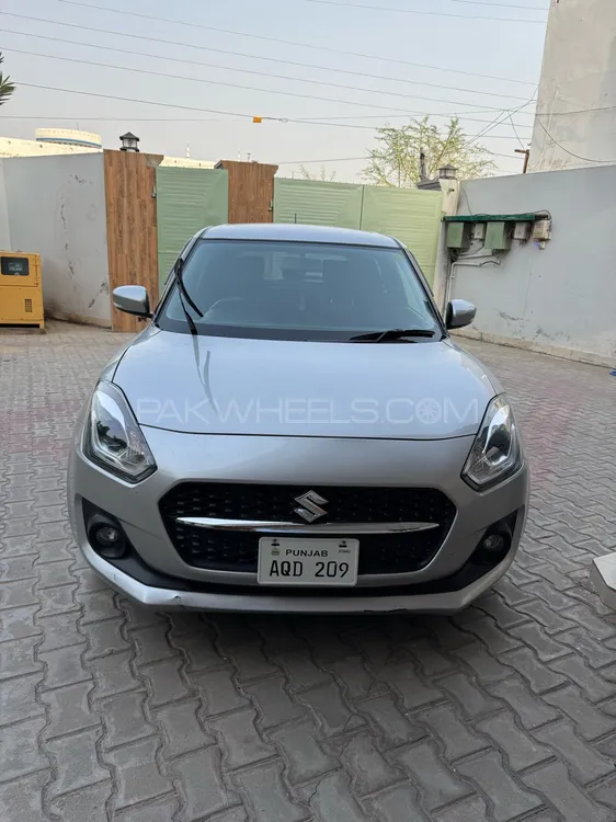 Suzuki Swift 2023 for Sale in Mandi bahauddin Image-1