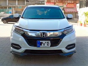 Honda Vezel Hybrid X L Package 2018 for Sale