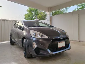 Toyota Aqua S 2015 for Sale