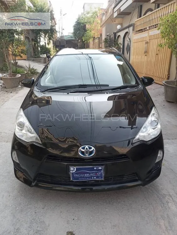 ٹویوٹا اکوا 2012 for Sale in اسلام آباد Image-1