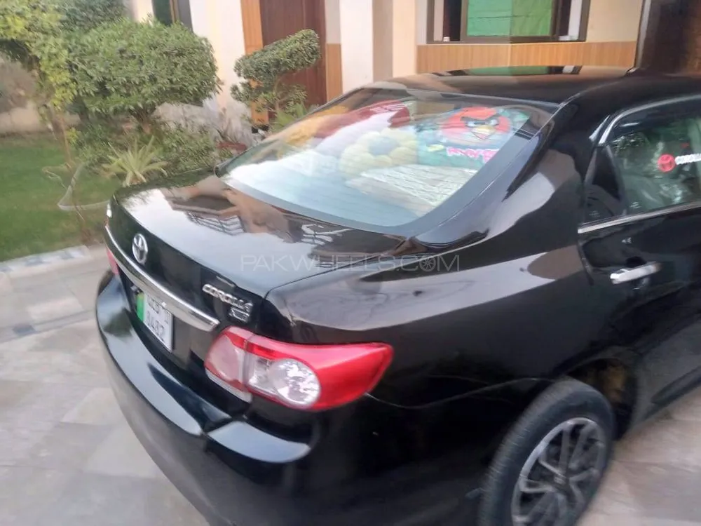 Toyota Corolla 2013 for Sale in Okara Image-1