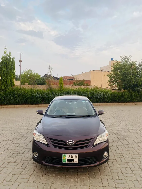 Toyota Corolla 2013 for Sale in Lahore Image-1