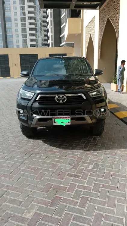 Toyota Hilux 2023 for Sale in Karachi Image-1