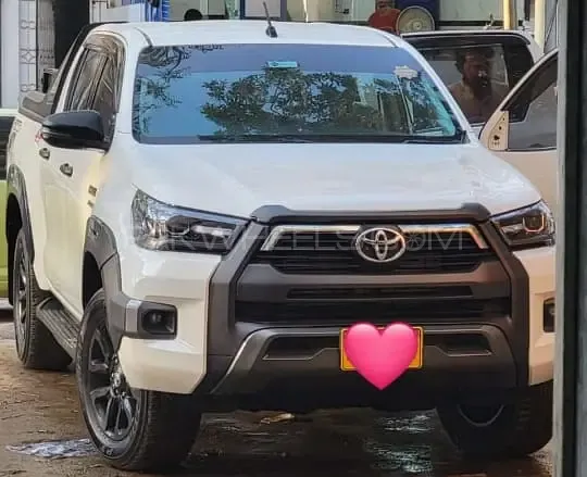 Toyota Hilux 2019 for Sale in Karachi Image-1