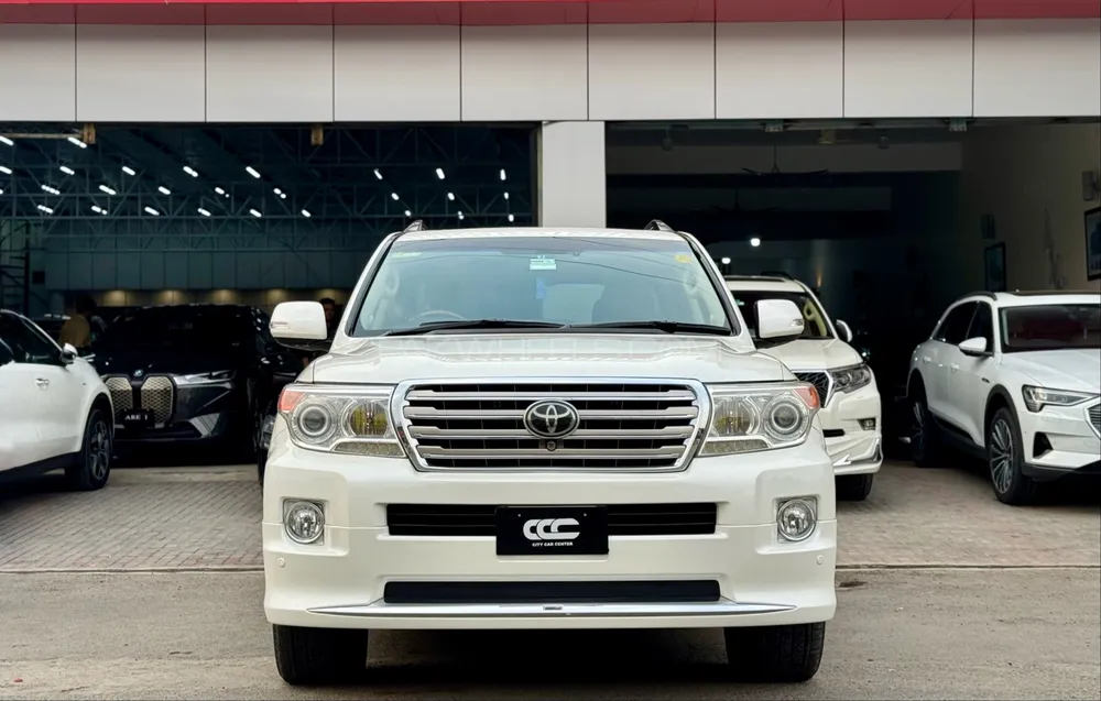 Toyota Land Cruiser 2012 for Sale in Lahore Image-1