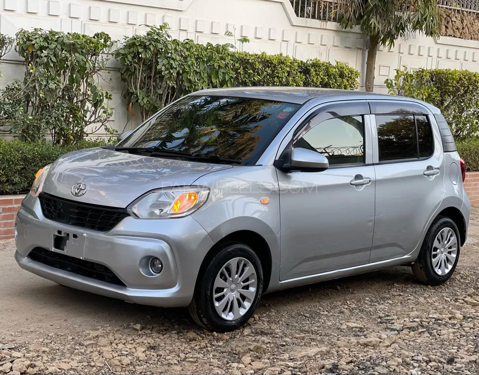 Toyota Passo 2017 for Sale in Karachi Image-1
