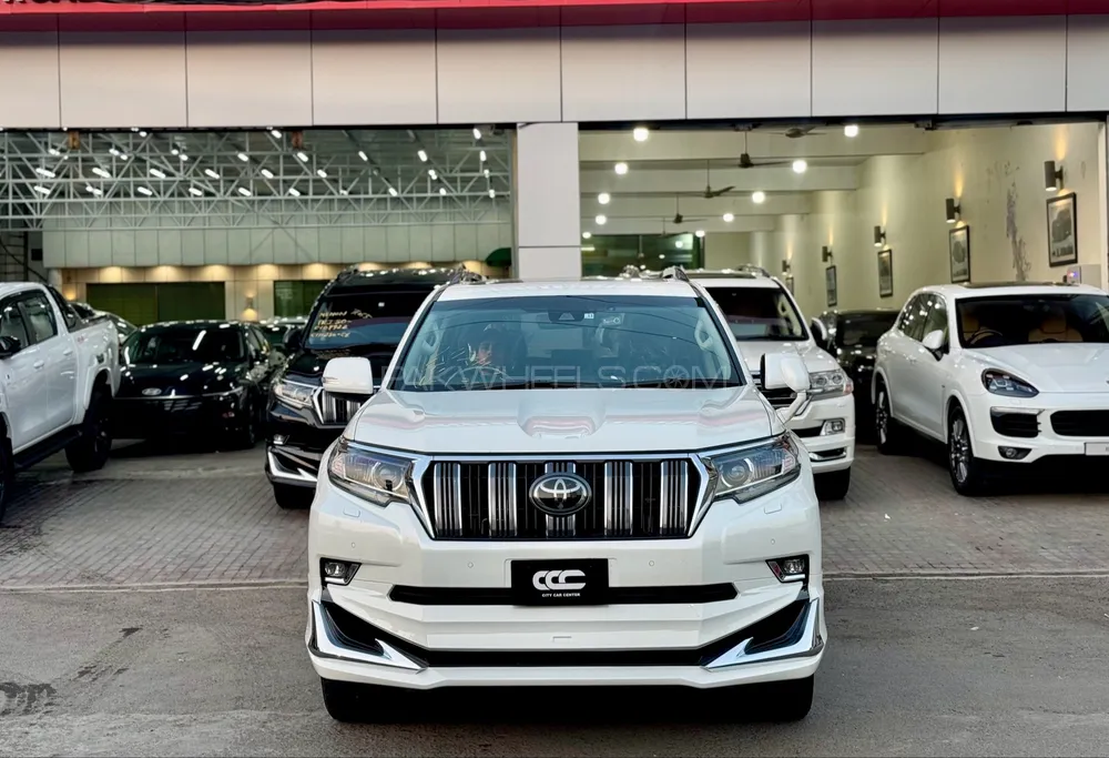 Toyota Prado 2019 for Sale in Lahore Image-1
