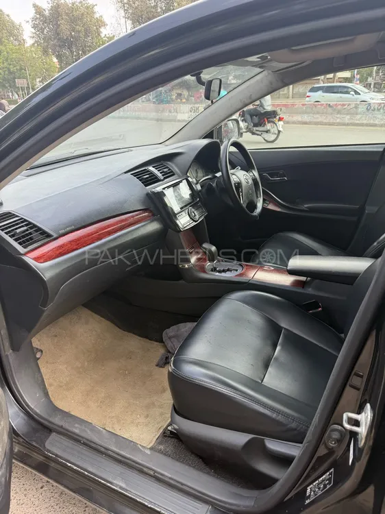 Toyota Premio 2009 for Sale in Karachi Image-1